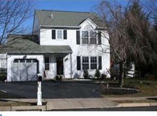 117 Longleat Dr, North Wales, PA 19454
