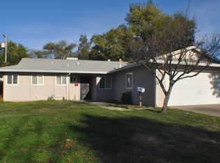 6812 Chandler Dr, Sacramento, CA 95828