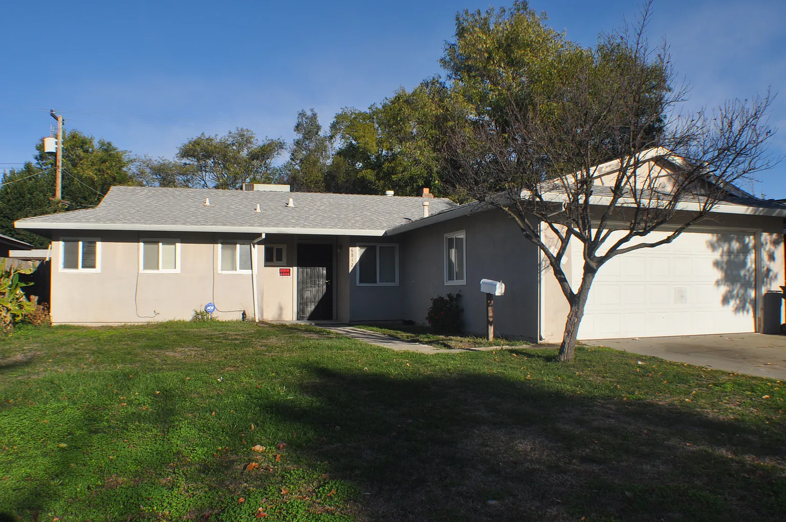 6812 Chandler Dr photo 1