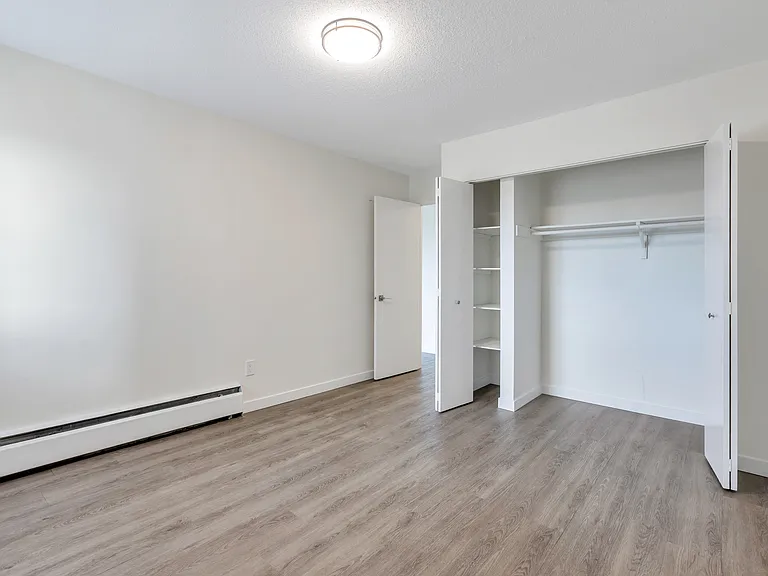 549 Dansey Ave — Photo 25