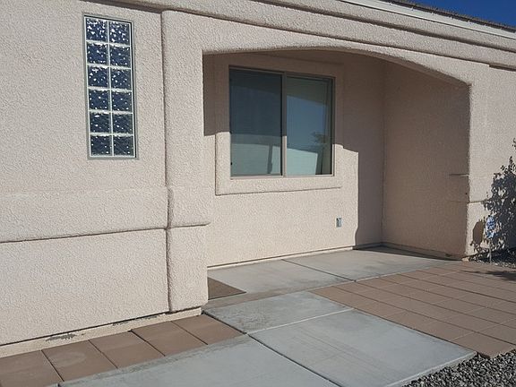 3rd image of 2422 Pima Dr S