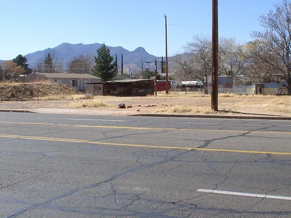 1st image of 307 N 7th St