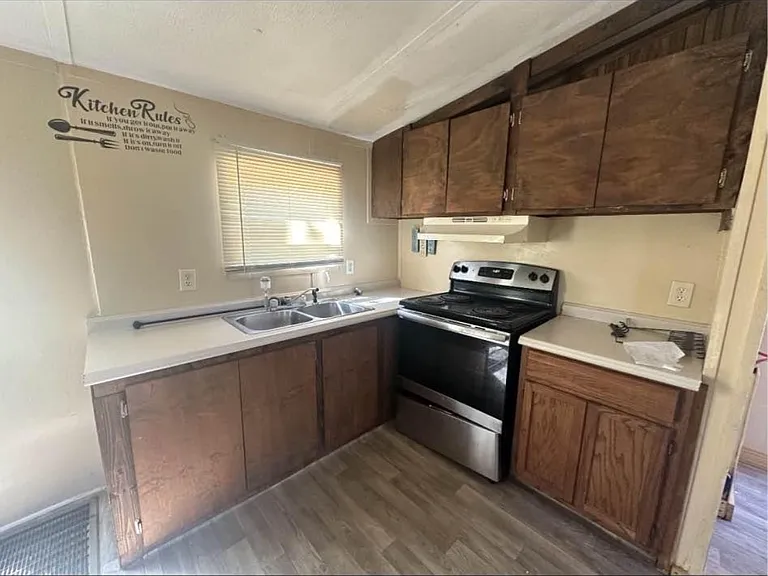 12 Elmwood Ave #1 — Photo 10