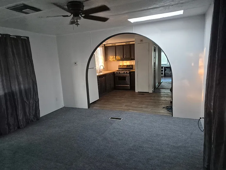 5422 N Royal Palm Dr #1 — Photo 3
