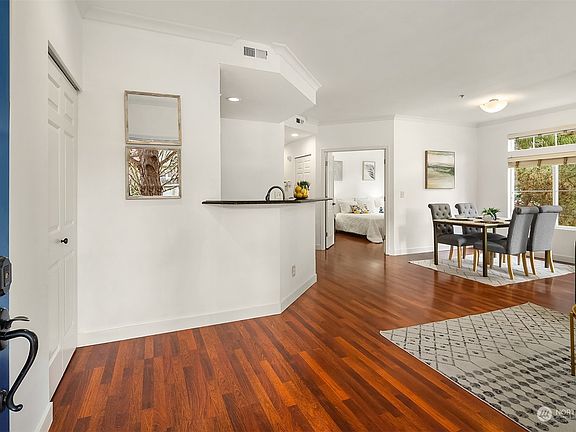 5th image of 2162 Newport Way NW #5-6