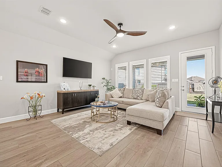 8922 Flounder Ridge Dr — Photo 15