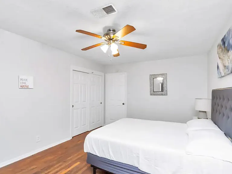 2128 Oakdale St #14 — Photo 14