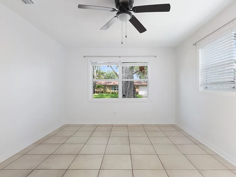 8349 Monarch Cir — Photo 30