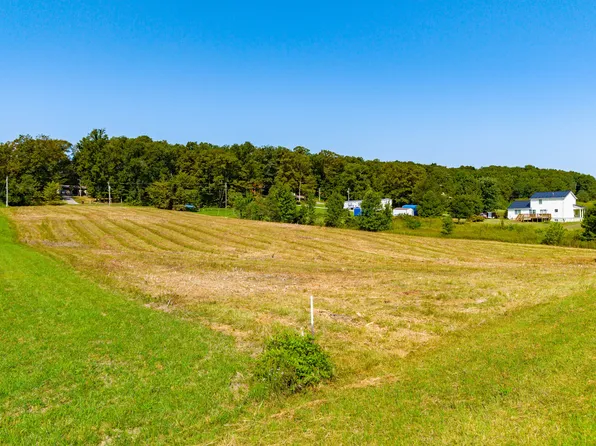 1000 N County Road 600 W, Brownstown, IN 47220