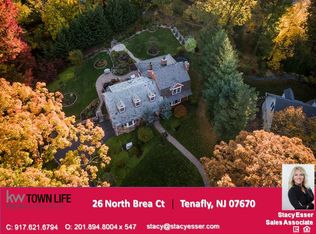 26 N Brae Ct, Tenafly, NJ 07670
