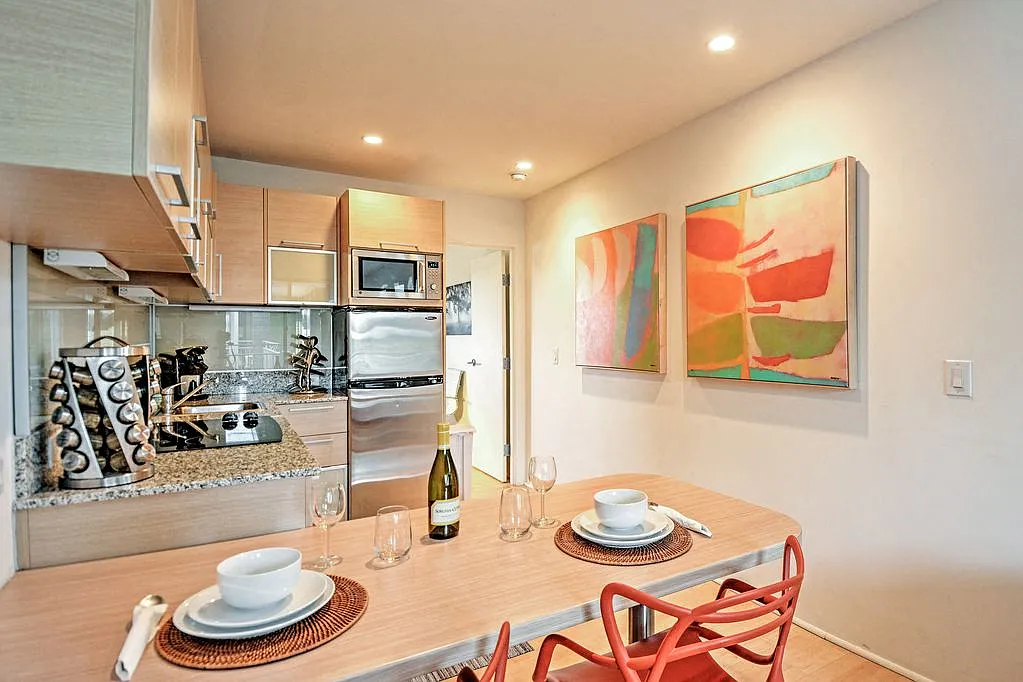 The Regency Apartment Homes — Photo 2