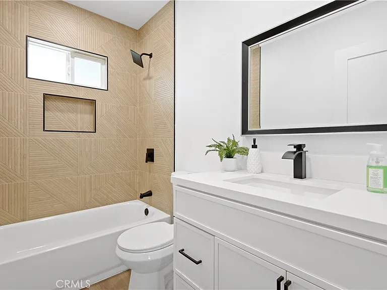 7629 Arcola Ave — Photo 12