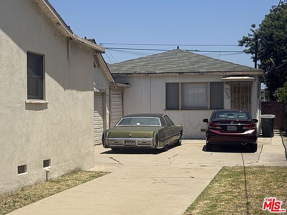 3rd image of 16218 Gramercy Pl
