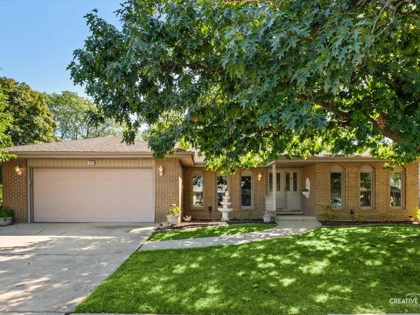 15527 Larkspur Ln, Orland Park, IL 60462