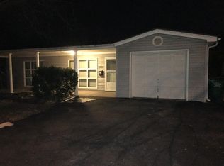 5214 Nieman Rd, Shawnee, KS 66203