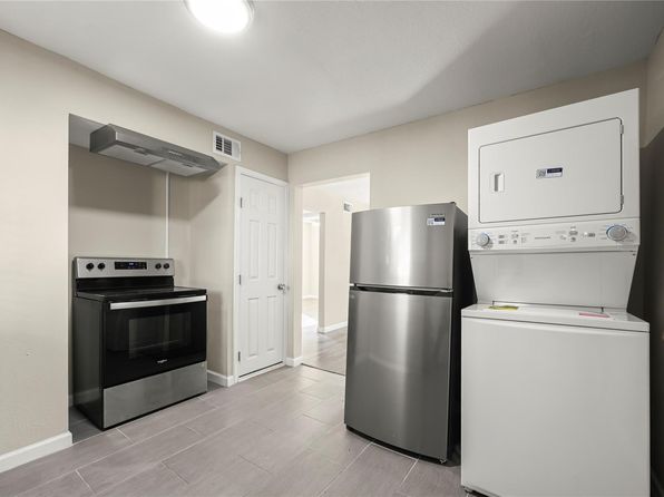 2803 Cleburne St APT 2