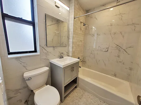 Rented by Rachel Realty | media 20