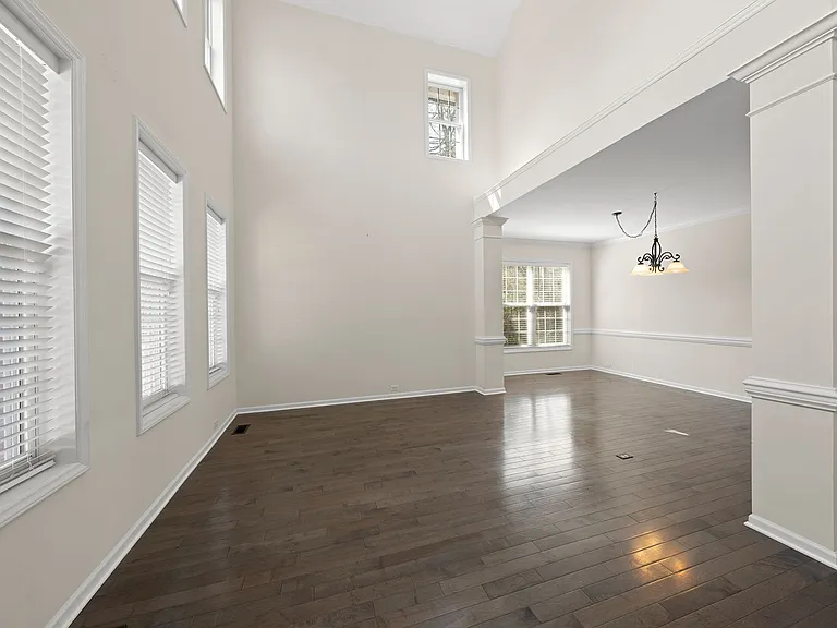 101 Palmwood Ct — Photo 5