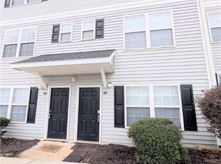 221 Campus Dr APT B, Central, SC 29630