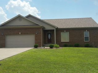 1086 Running Brook Dr, Lawrenceburg, KY 40342
