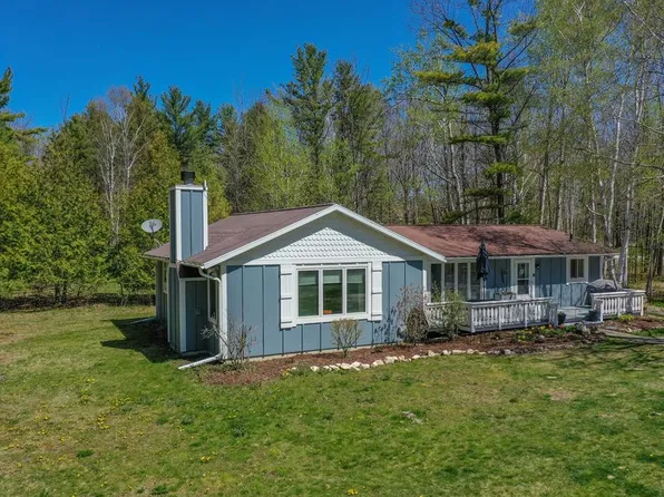 12447 Timberline Rd, Ellison Bay, WI 54210