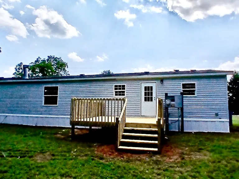 109 Corn Rd — Photo 27