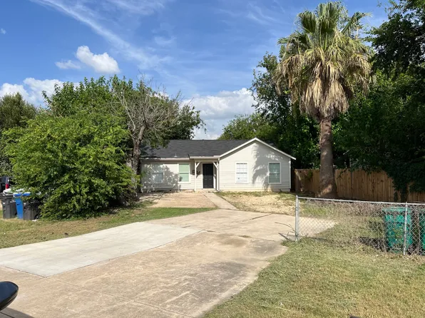 818 Hampton St #1, San Antonio, TX 78220