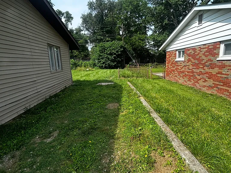 13 Drexel Dr — Photo 5