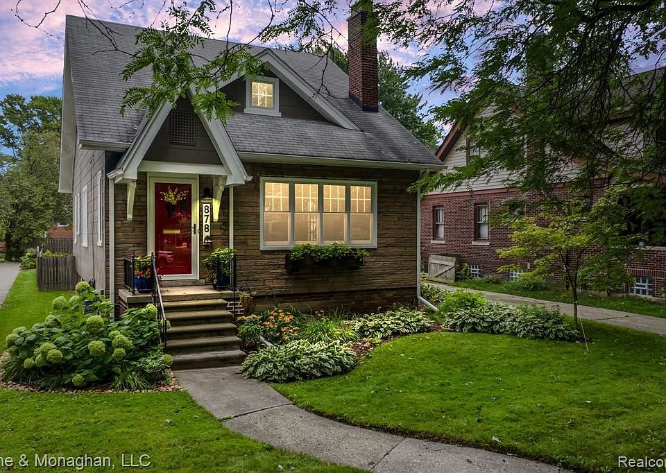 1st image of 878 Saint Clair St