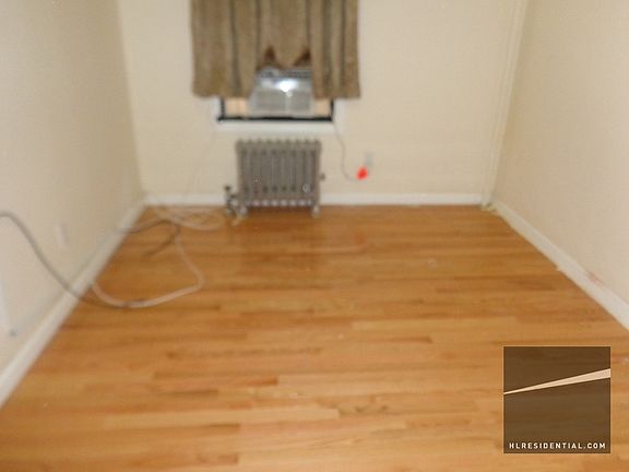 5th image of 3127 34th St Bsmt 1
