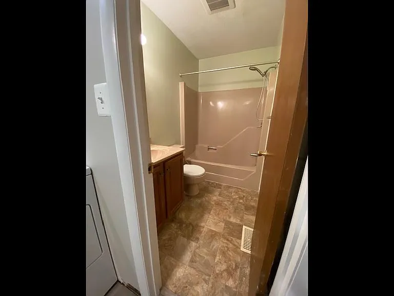 34 Beaconhill Rd — Photo 6