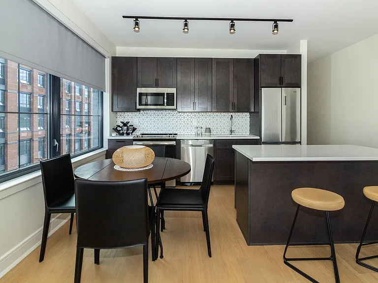 Solaris Lofts — Photo 17