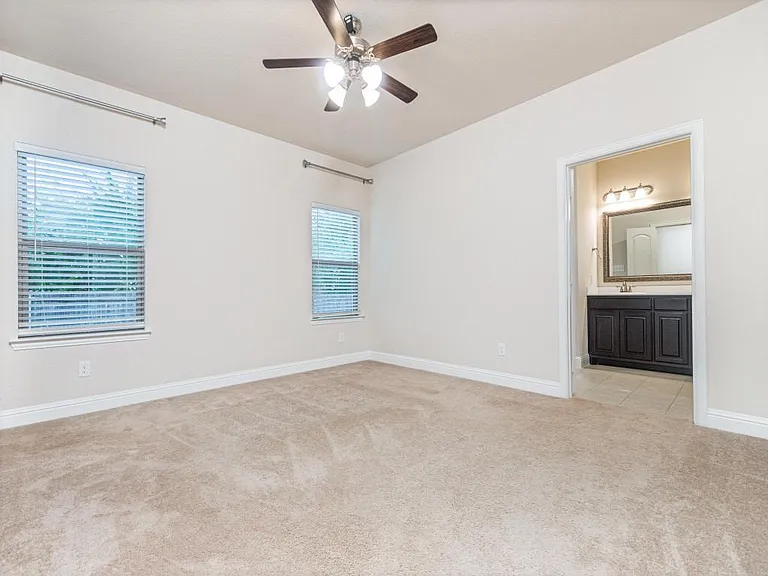 710 Teakwood Dr — Photo 14