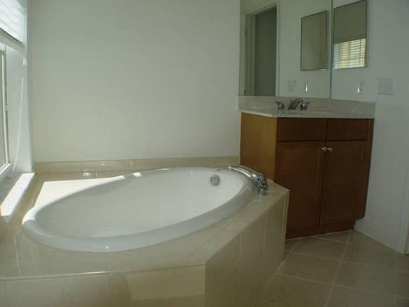 Garden Tub