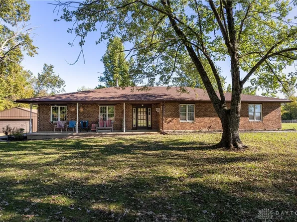 4114 Cherry Grove Rd, Jamestown, OH 45335