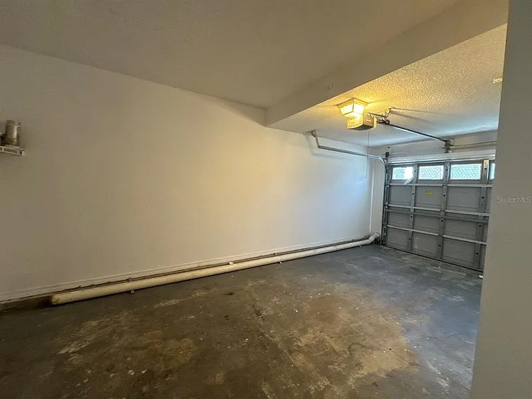 2127 Tom St #2127 — Photo 47