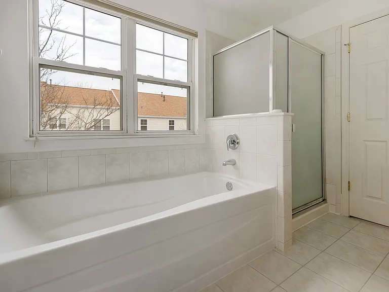 5546 Cambridge Way #5546 — Photo 16