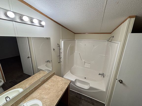 4th image of 41021 Old Michigan Lot 259-W259
