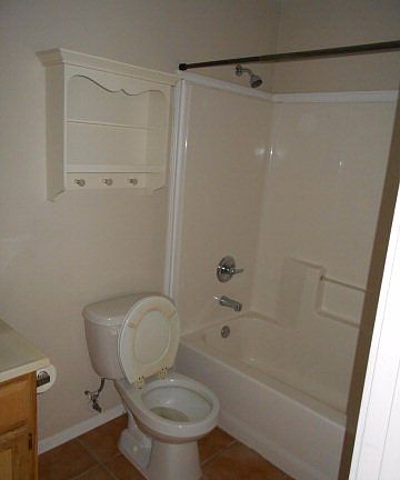 5th image of 2818 McGill Blvd