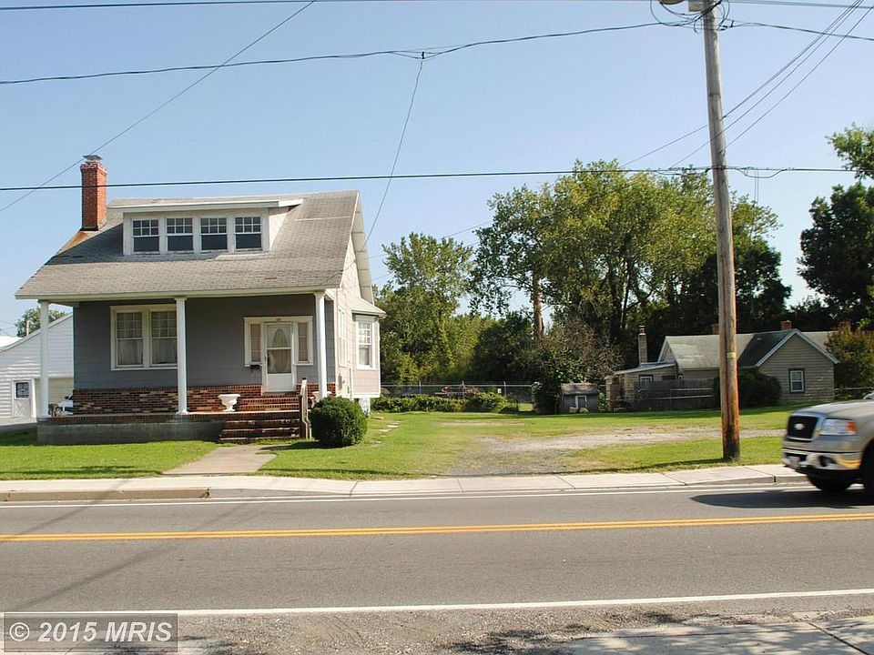 Exterior (Front) w/ included lot