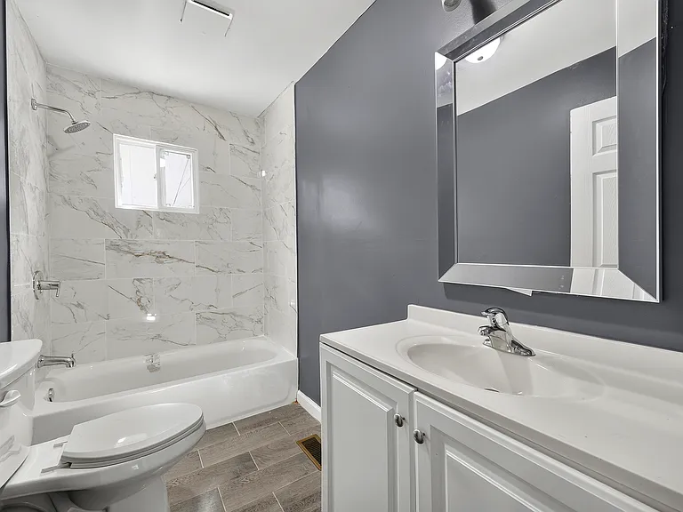 4009 Lindwood Dr — Photo 12