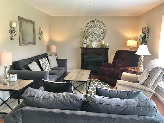 5th image of 526 Jordan Ct