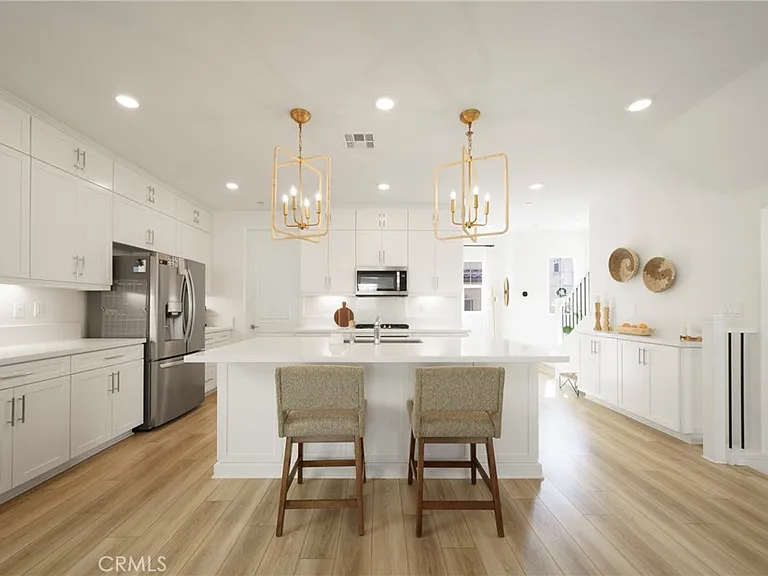 27658 S Heartwood Dr — Photo 15