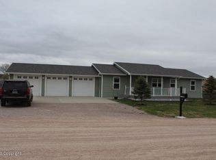 104 Oak St, Newcastle, WY 82701