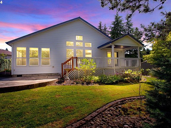 2nd image of 15015 SE 35th St