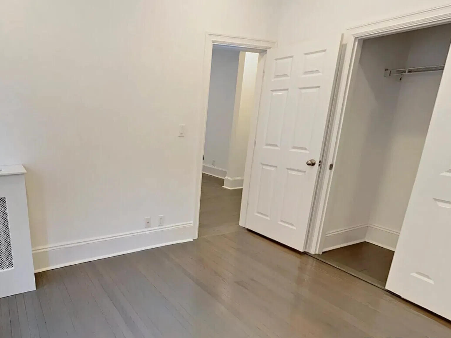 1 bed, 999 sqft, $2,800 — Photo 4