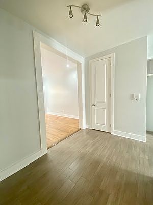 2nd image of 611 Ocean Ave #4