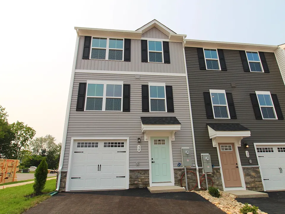 34 Apple Wood Ln
