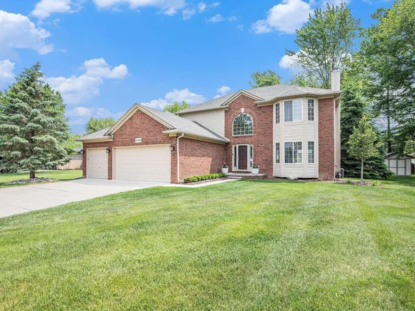 70226 Beebe St, Richmond, MI 48062