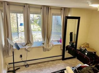 26 Blueberry Ln, Winchester, MA 02420